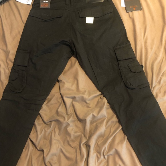 Slim Fit Copper River Cargo Pants - Picture 8 of 8